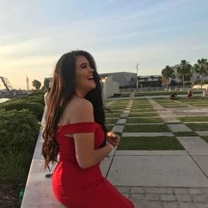 Meet your Posher, Liani